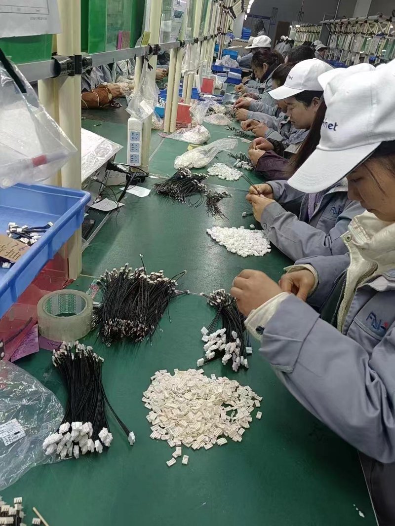实战攻略：如何选购适合的电子元器件